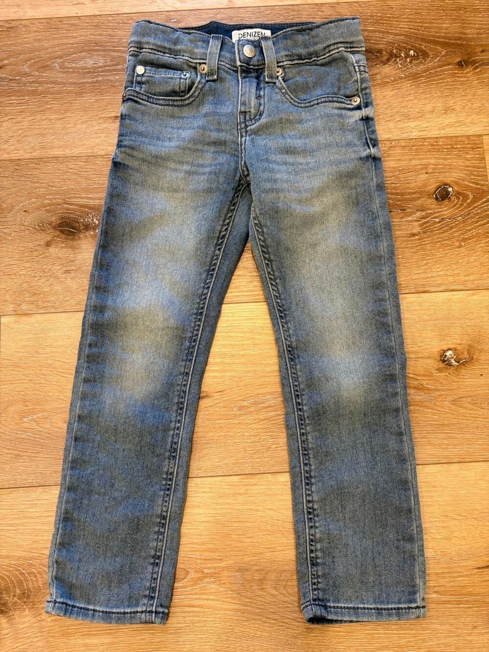 Girls Light Blue Slim Jeans Denizen Levi’s in size 6
